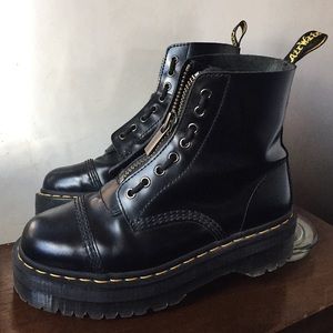 DOC MARTEN SINCLAIR Platform Boots Sz W9